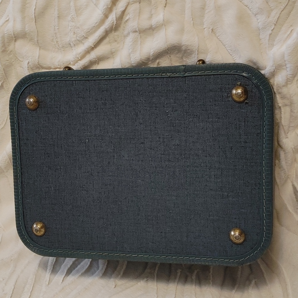 Vintage Monarch Train Case - image 6